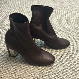 Burgundy ZARA HEELED BOOTS